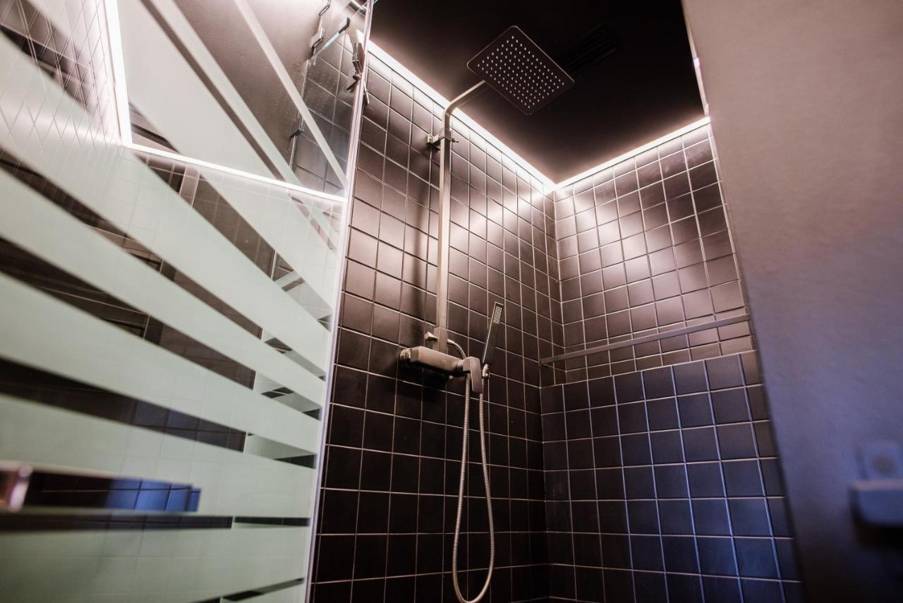 !Fest Hotel Lviv Bagian luar foto