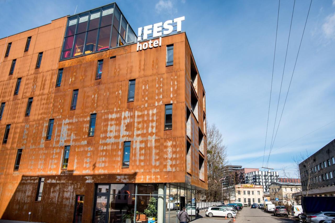 !Fest Hotel Lviv Bagian luar foto