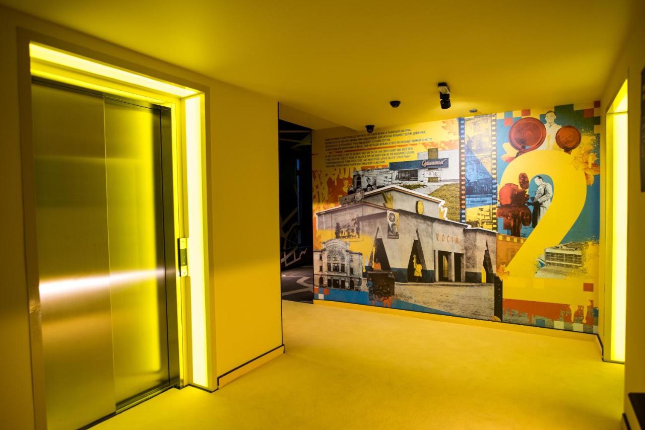 !Fest Hotel Lviv Bagian luar foto