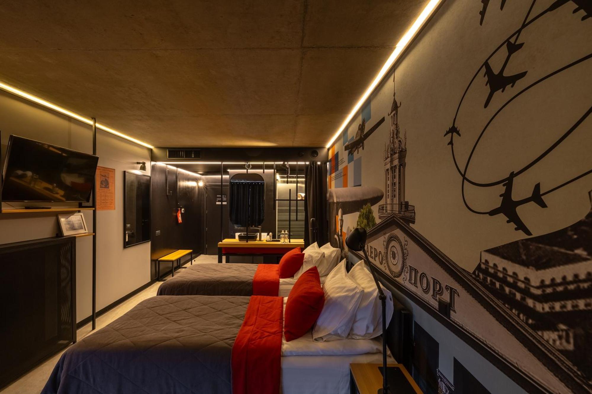 !Fest Hotel Lviv Bagian luar foto