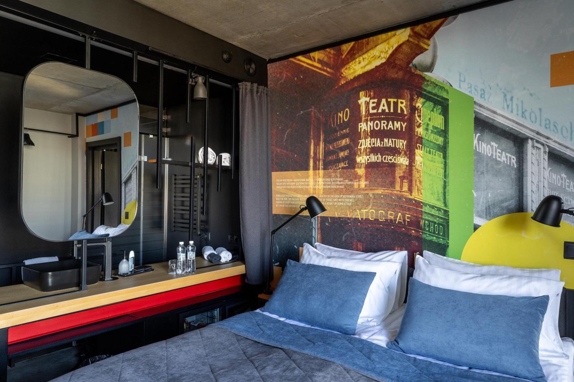 !Fest Hotel Lviv Bagian luar foto